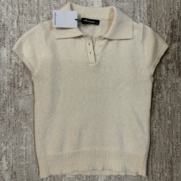 Olivaceous Collared Knit Top - Picture 3 of 5